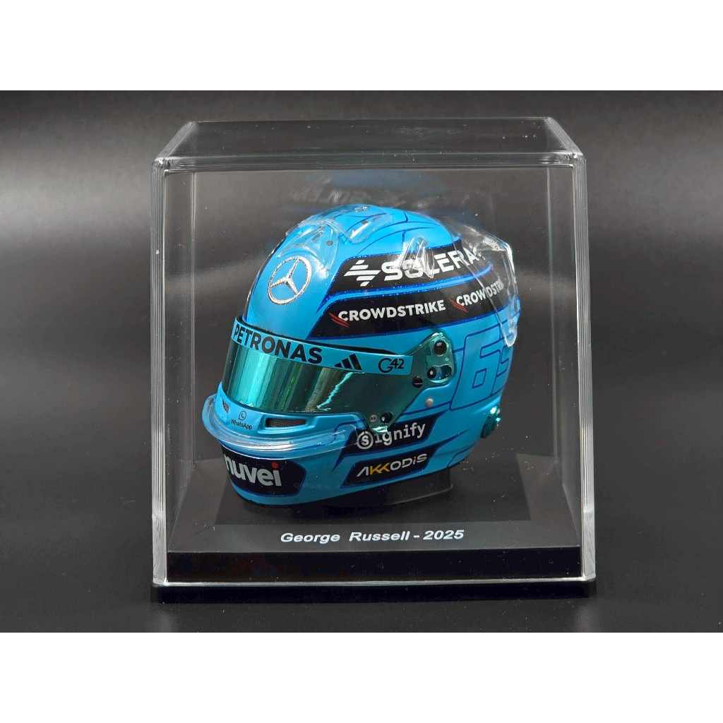 Spark 1:5 - George Russell 2025