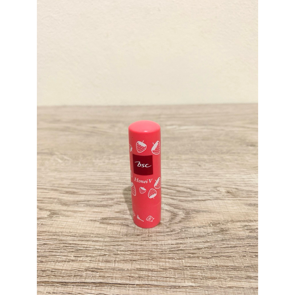 มือ✌️ลิปสติก Bsc กันแดด เปลี่ยนสีชมพู