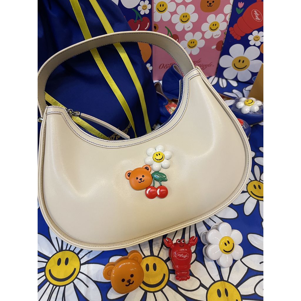 wiggle wiggle o&b กระเป๋า