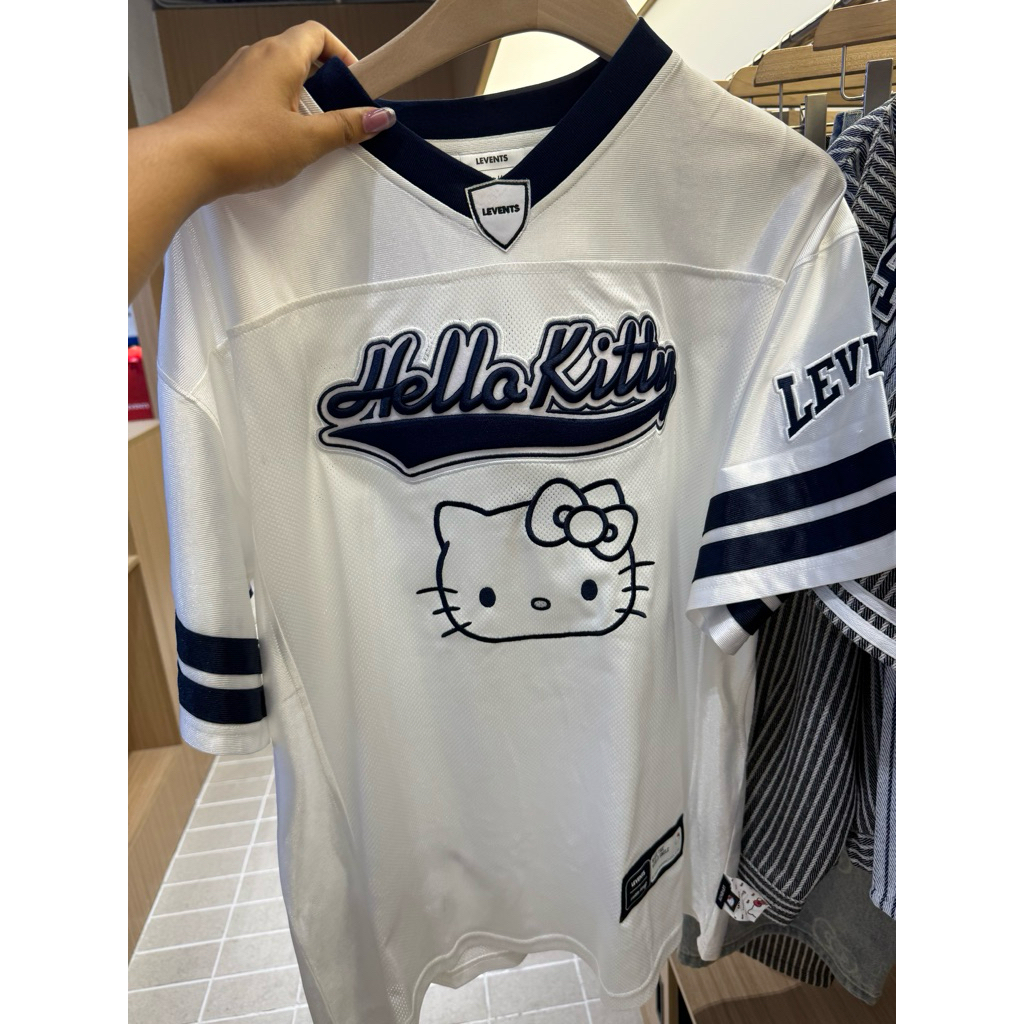 Brand : levents hello Kitty  (สินค้าพรีออเดอร์)