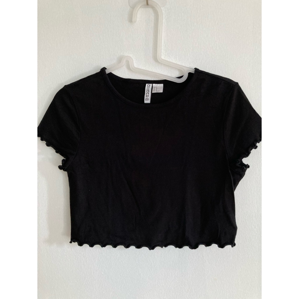 H&M แท้ 💯% >> Black crop >> size M