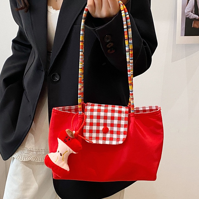 citadel.(แถมพวงกุญแจ)กระเป๋าสะพายข้างผู้หญิงฮิต ผ้าแคนวาส ลายสก๊อต ความจุเยอะ มีบริการส่งด่วน B-036