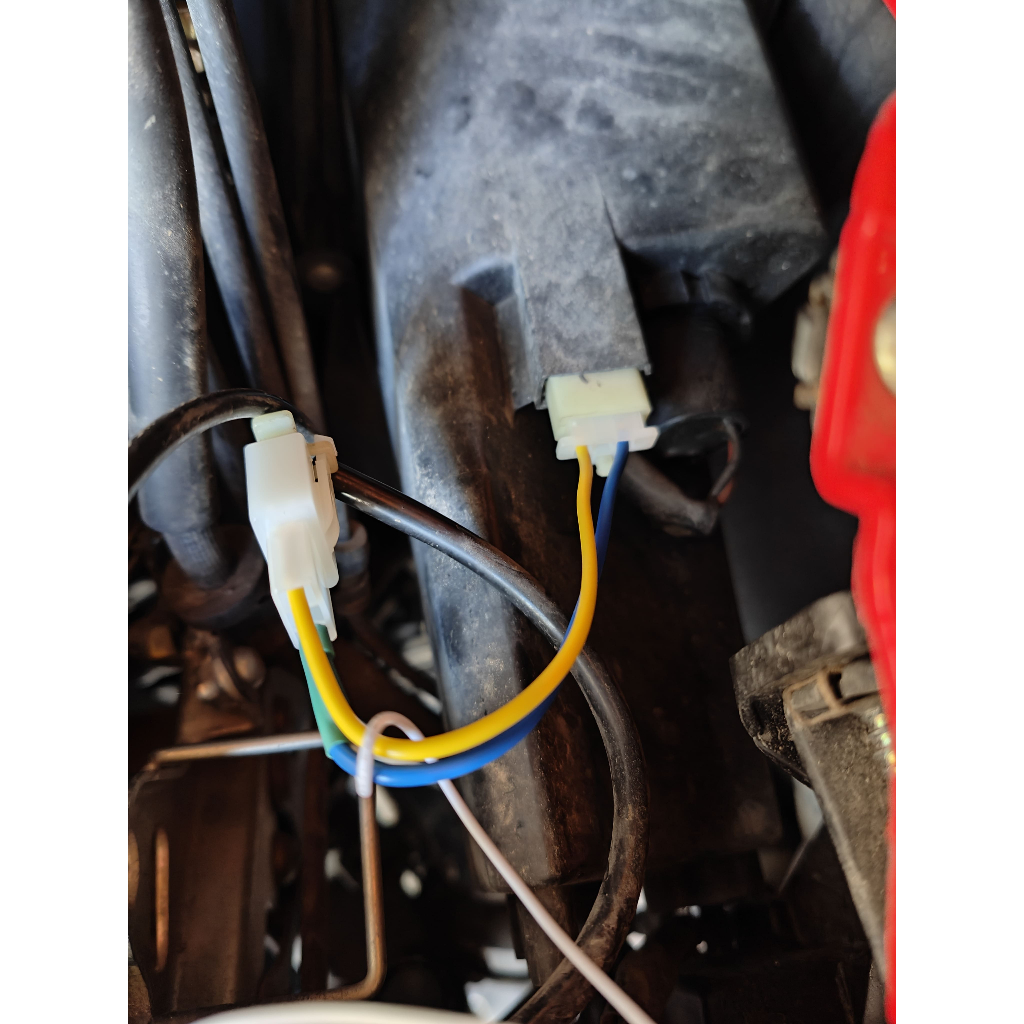 Aerox (ทุกรุ่นทุกปี) ชุดปลั๊กต่อไฟหรี่ในไฟเลี้ยวหน้าตรงรุ่น - รูปที่ 3