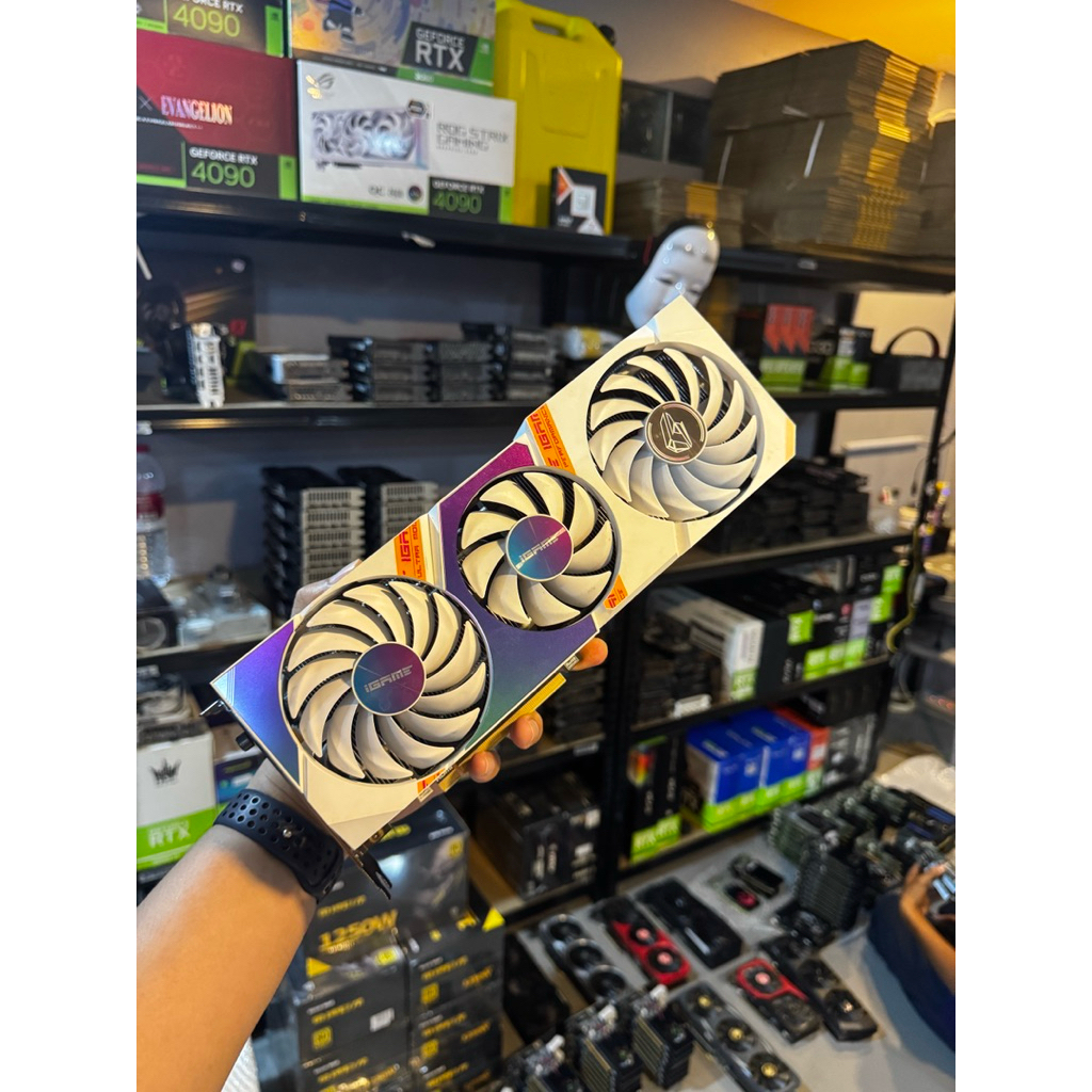 การ์ดจอ (VGA) RTX3070TI IGAME ULTRAWHITE สีขาว สภาพสวยมาก สินค้าในไทย มีของพร้อมส่ง