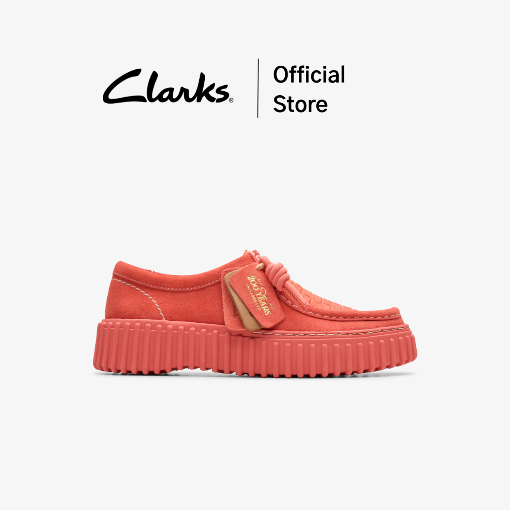 Clarks รุ่น TORHILL BEE สี CORAL SUEDE รองเท้าผ้าใบผู้หญิง รองเท้าสนีกเกอร์ ไซส์เล็ก หนังกลับ คุณภาพดี ใส่สบาย