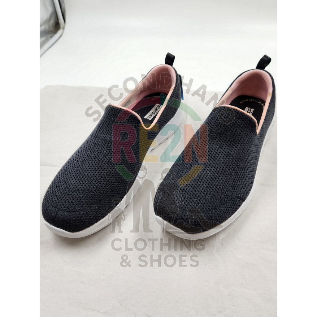 รองเท้าเดิน คัทชู ออกกำลัง เพื่อสุขภาพ แท้ Skechers GOWALK พร้อมกล่อง ไซส์ 41 (US-11 / UK-8 / EUR-41