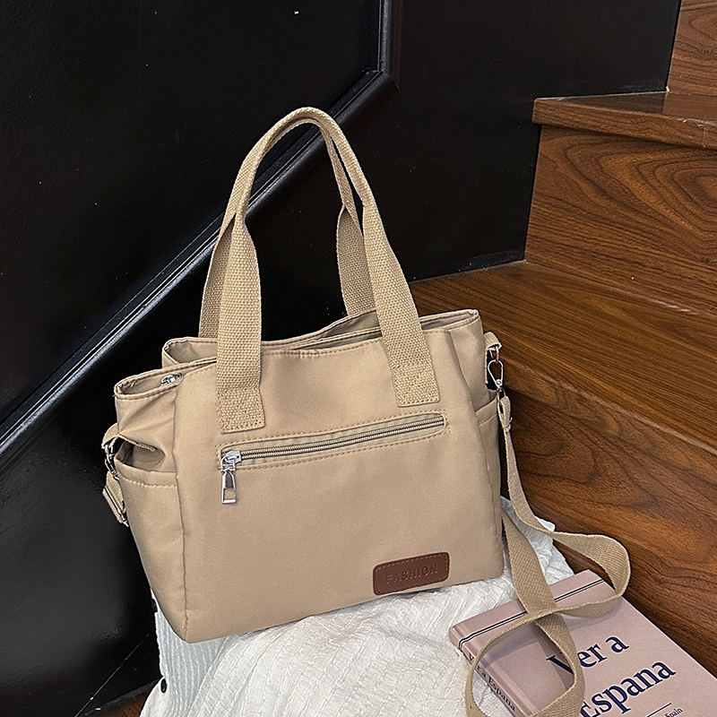 (B-2287)🔥กระเป๋าสะพายข้าง สไตล์วินเทจคลาสสิค สไตส์นี้เท่มาก กระเป๋าขนาดใหญ่จุของได้เยอะ แฟชั่นมาใหม่ งานดี 6สี