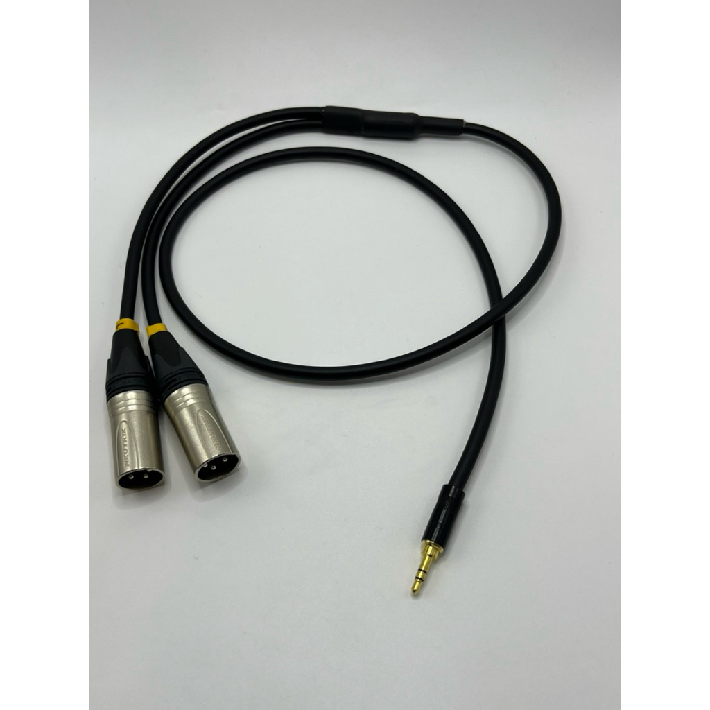สาย3.5ผู้-xlrผู้ L/R หัวNeutirk สายmogamiรุ่น2549 สายทองแดงแท้100%หัว3.5ผู้ของRean