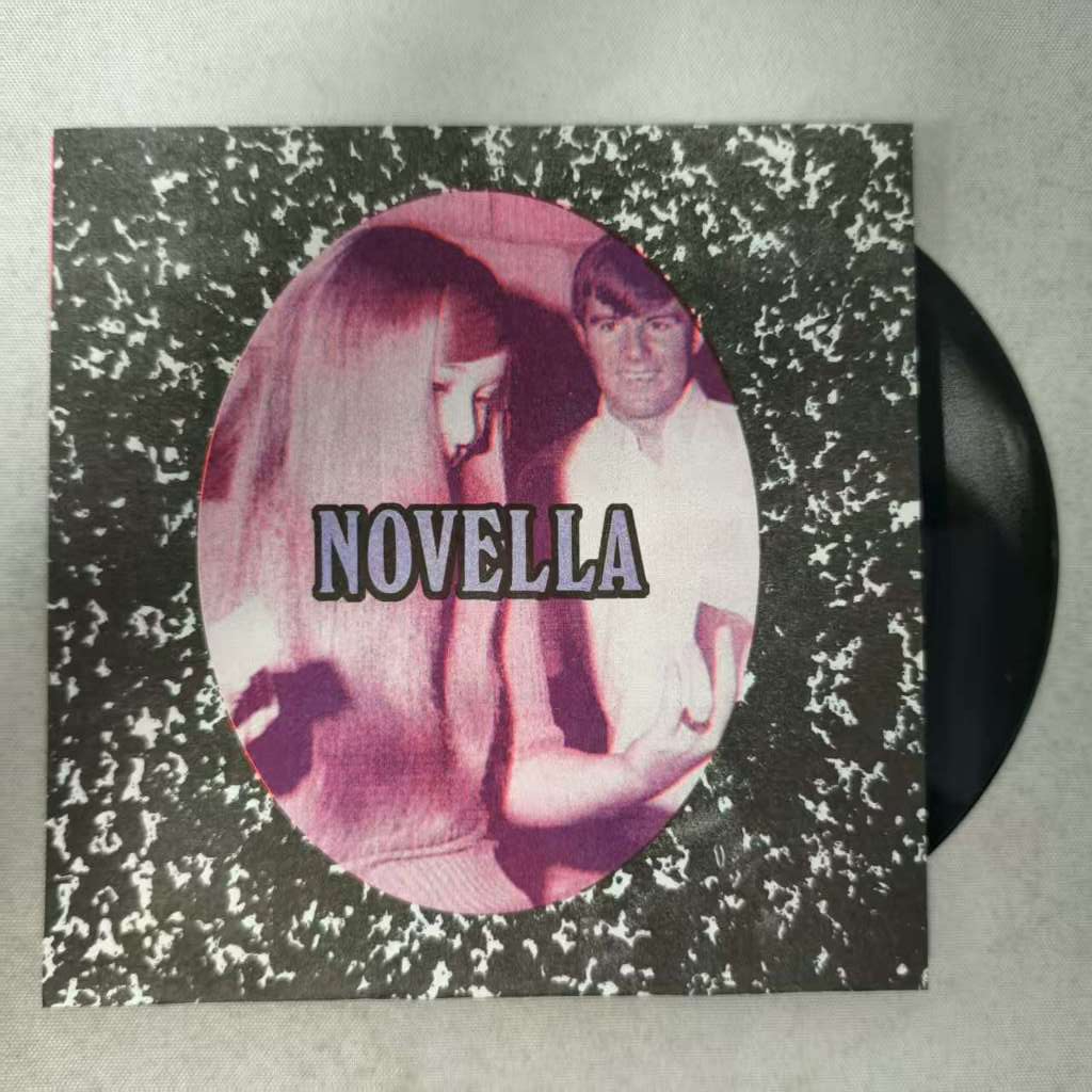 Novella (2) – Mary's Gun  ขนาด 7 นิ้ว LP WW5