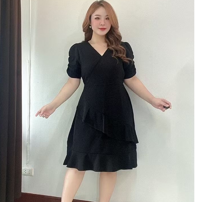 เดรสสาวอวบ ผ้ายืดวูลเวฟ มีดีเทลสวยๆในตัวหลังดึงยาง ฟรีไซส์อกเสื้อก่อนยืด 42 นิ้ว อกยืดได้ถึง 46 นิ้ว ความยาว 41 นิ้วWT