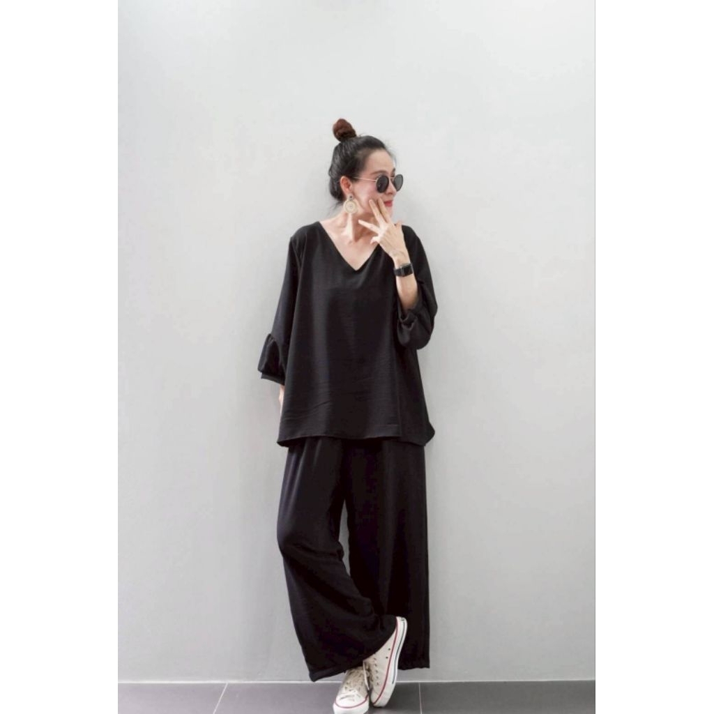 📌ชุดเข้าเซ็ทผ้าสลาฟนิ่ม นุ่ม มีน้ำหนัก ไม่ต้องรีด เสื้อคอวีแขนบอลลุนอกหน้าผ้า50“เสื้อ อก36-50“ยาว 26“วงแขน 22“เอว 23-48"