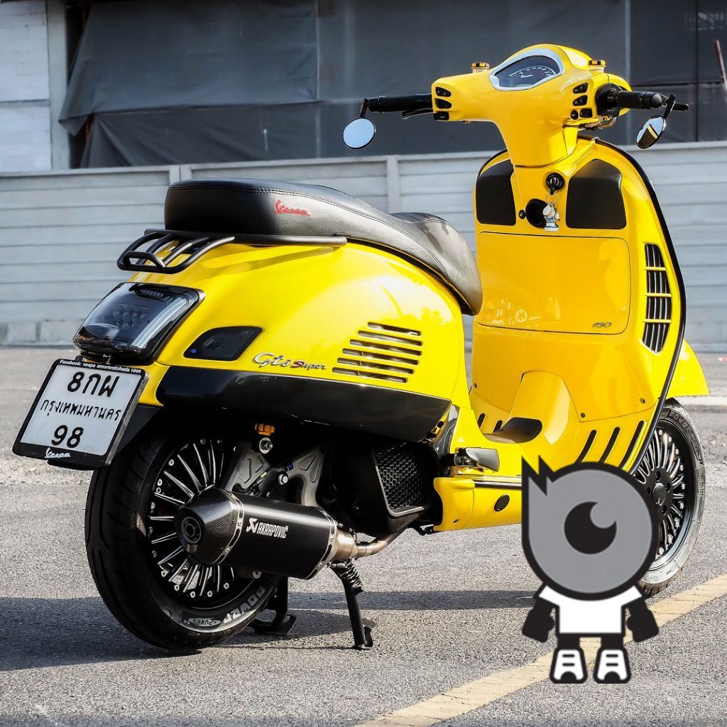 Akra Slip On แท้ สำหรับรถ New Vespa รุ่น GTS-150 4V / I-GET