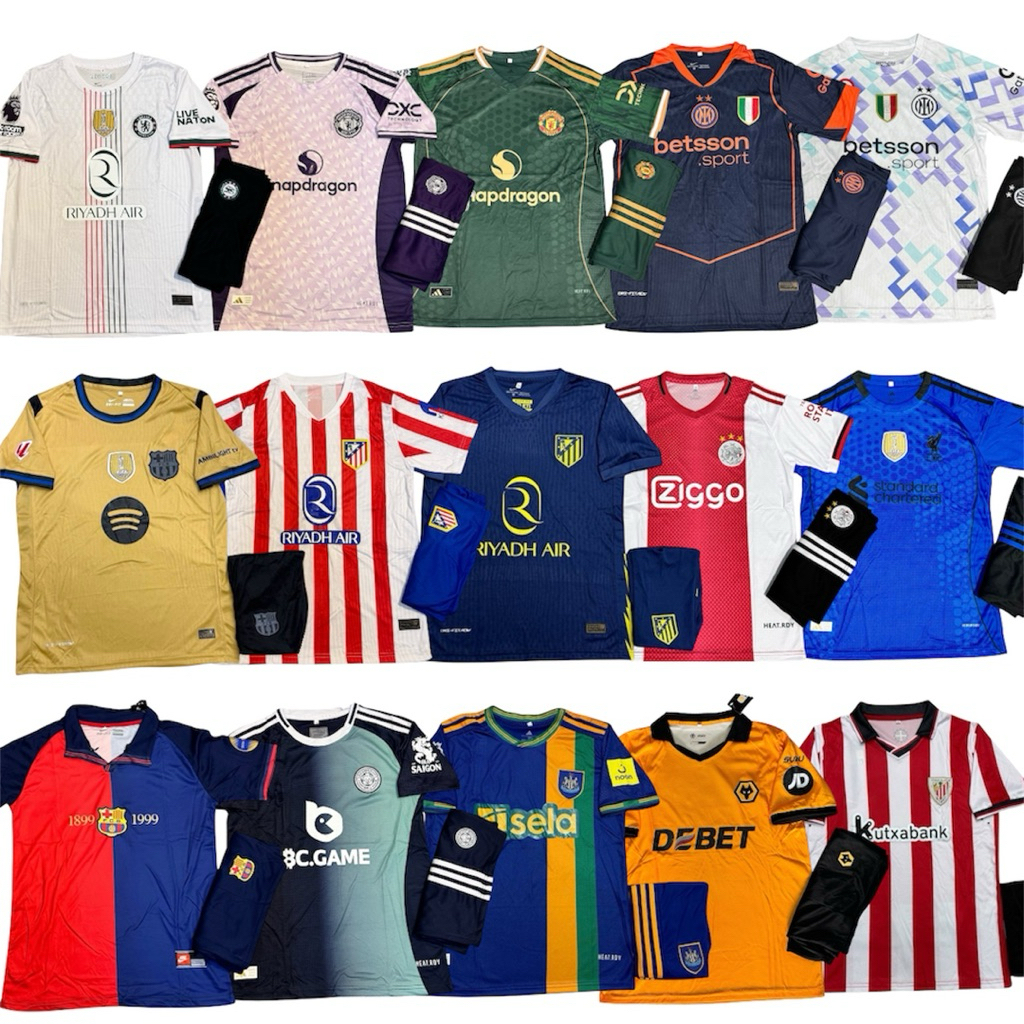 เสื้อกีฬาแบบชุดเสื้อกับกางเกงชุดกีฬาชุดฟุดบอล