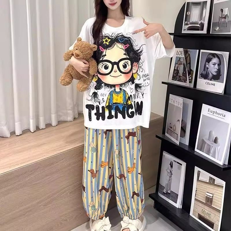 🌷พร้อมส่ง🌷ชุดนอน เสื้อแขนสั้น-กางเกงขายาว ฟรีไซส์ ลายการ์ตูนน่ารักๆ ผ้านิ่ม ใส่สบาย