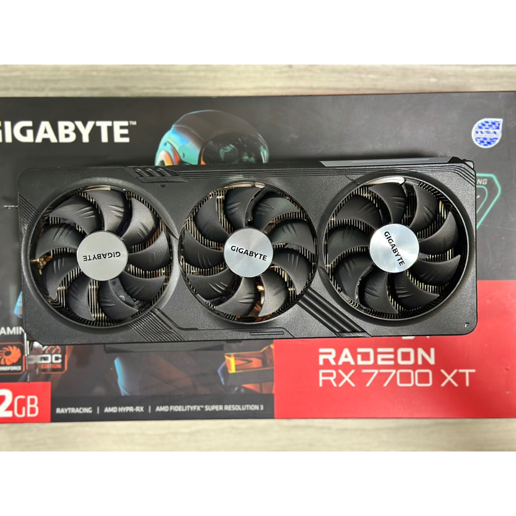 GIGABYTE RX7700XT 12GB สภาพสวย มีประกัน พร้อมใช้งาน (มีของพร้อมจัดส่ง)