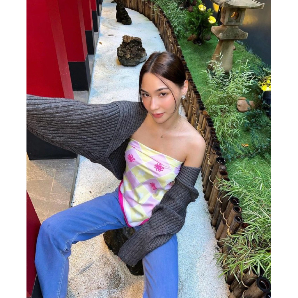 Sarin official scarf ผ้าพันคอ พันอก คาดผม ได้เยอะค่ะ