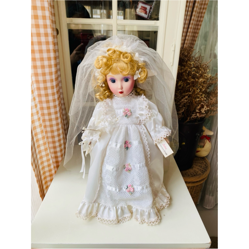 Porcelain Doll (ตุ๊กตาเซรามิก Julia – Victorian Bride Porcelain Doll ตุ๊กตาเซรามิกสไตล์เจ้าสาววิคตอเ