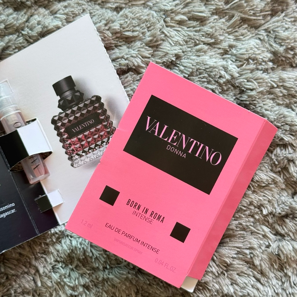 น้ำหอม Valentino Donna Born in Roma Intense 🧁1.2ml