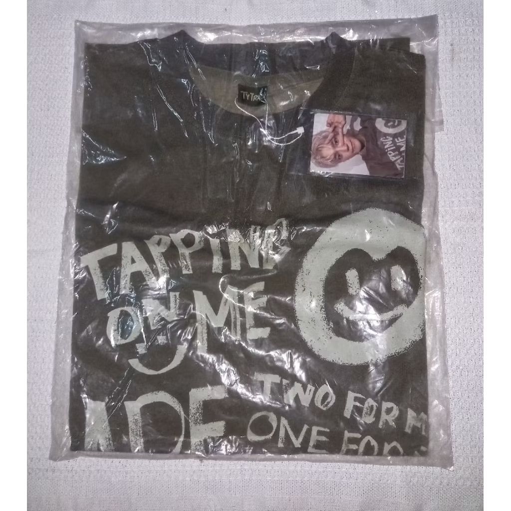 (พร้อมส่ง)  | TAEYONG CONCERT [TY TRACK] MD T-SHIRT ของแท้จาก Official ยังไม่แกะ