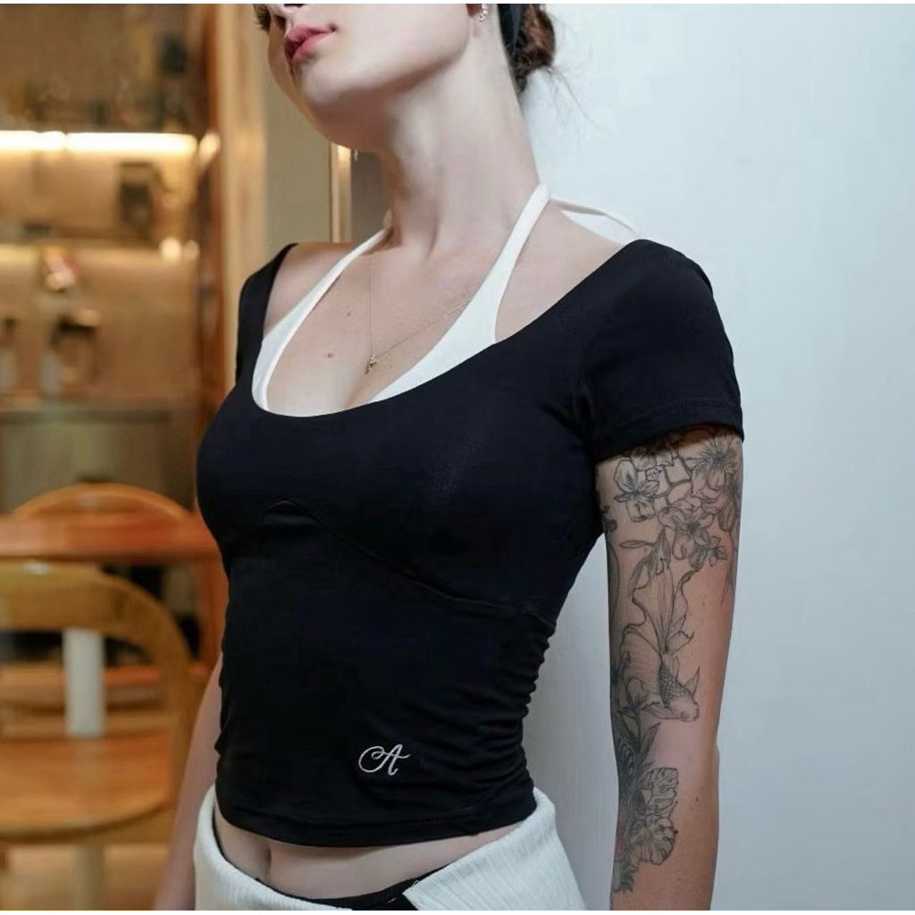 ส่งต่อเสื้อแบรนด์ Augety.st (สีดำ)