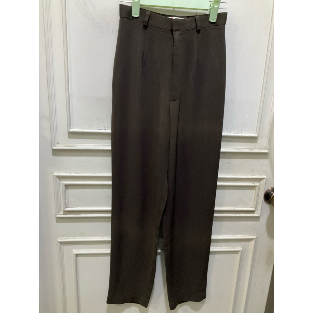 กางเกงขายาว แบรนด์ 5up สีน้ำตาล ไซด์ S เอว 24 สะโพก 36 ยาว 38 ปลายขากว้าง 12 นิ้ว