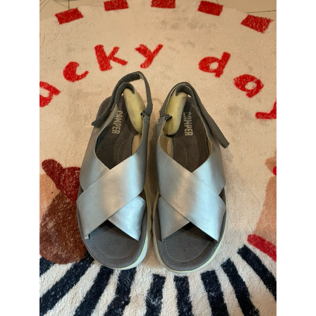 รองเท้าลำลองcamperมือ2