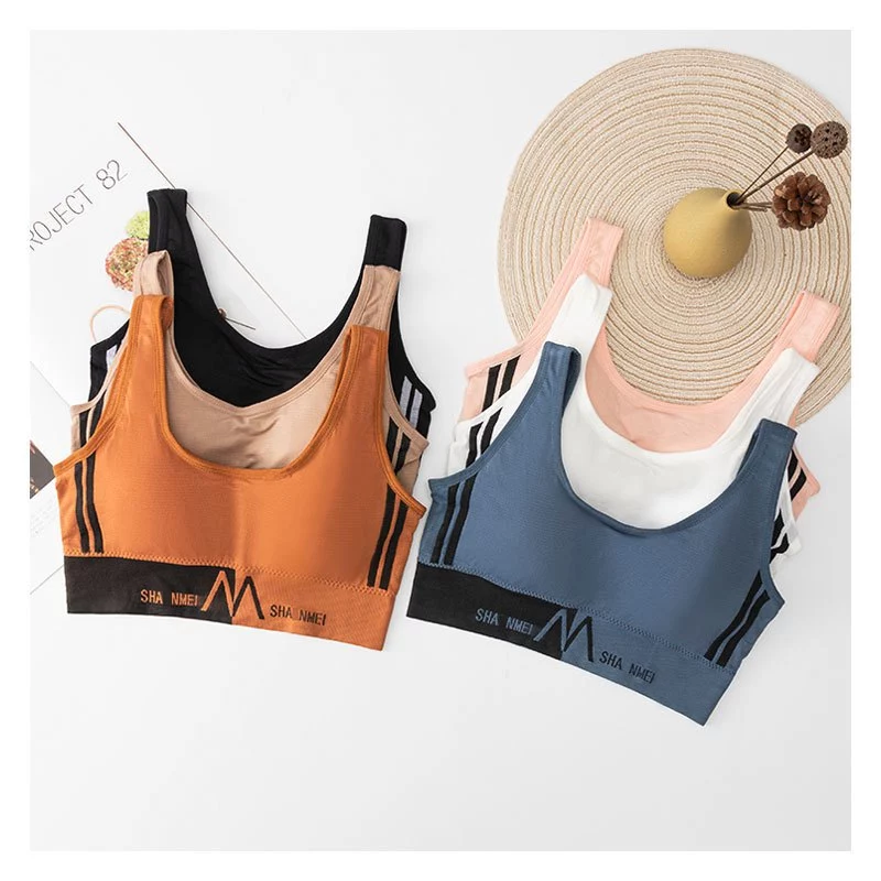 เสื้อชั้นใน สปอร์ตบรา ผ้าคอตตอนอย่างดี บราเสริมฟองน้ำ บราไร้โครง ใส่สบาย ไม่อึดอัด มีหลายสีให้เลือก