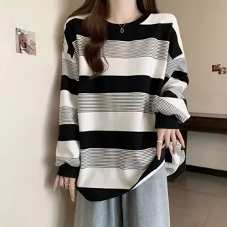 พร้อมส่งในไทย**เสื้อแขนยาวลายทางผ้าโพลี ทรงเกาหลี Y263