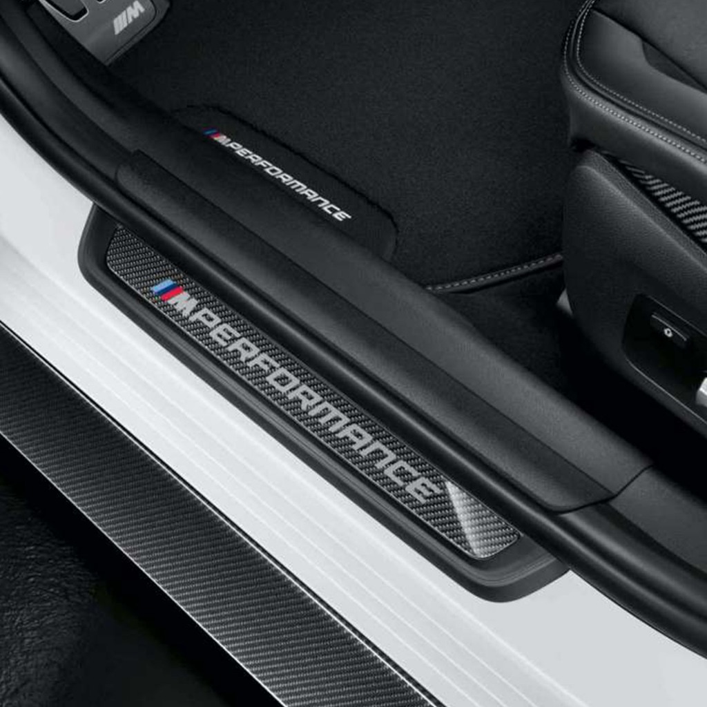 แผงประตู BMW M Performance สำหรับรุ่น BMW G20, G28, G80 และ G26 (51472472520) ไม่รวมติดตั้ง