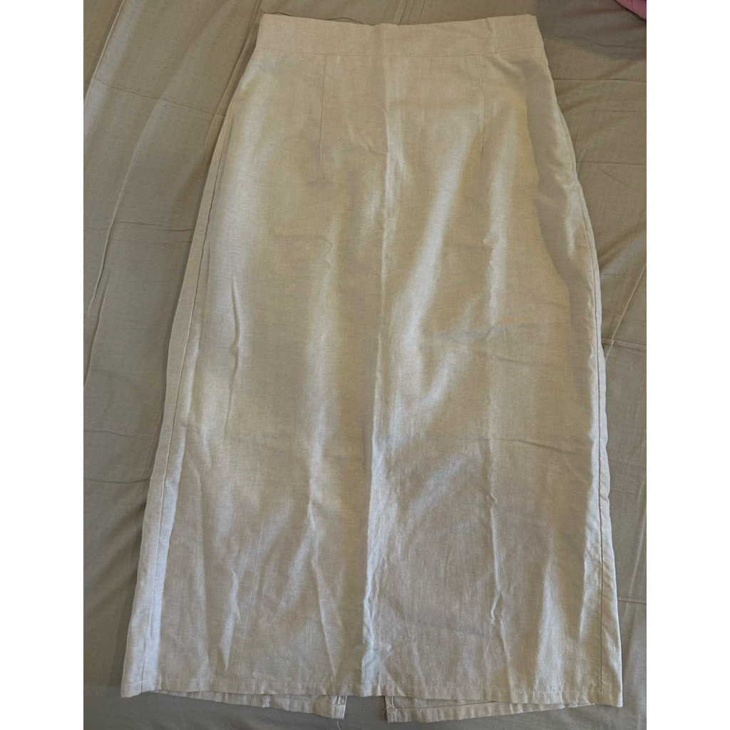 ส่งต่อกระโปรง แบรนด์ mon2sun (ไม่มีป้ายติด)