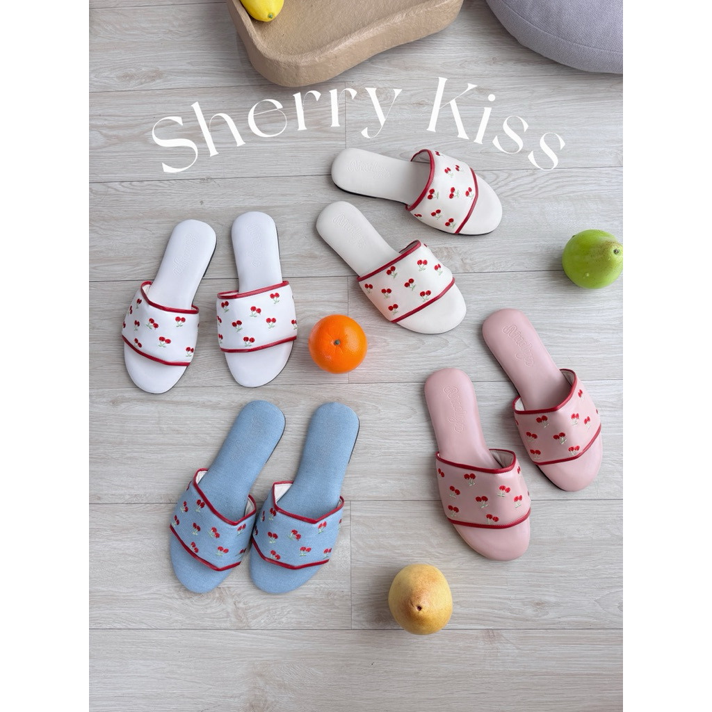 รองเท้าแตะ A’nolyn รุ่นsherry kiss น้องปักเชอรี่น่ารักมาก งานบุฟองน้ำนุ่มๆทั้งตัว