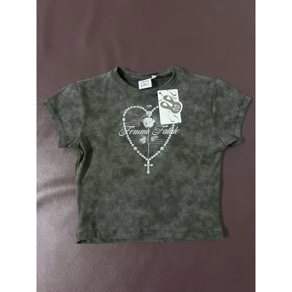 kome girl baby tee size m มือหนึ่งยังไม่แกะป้าย💖✨