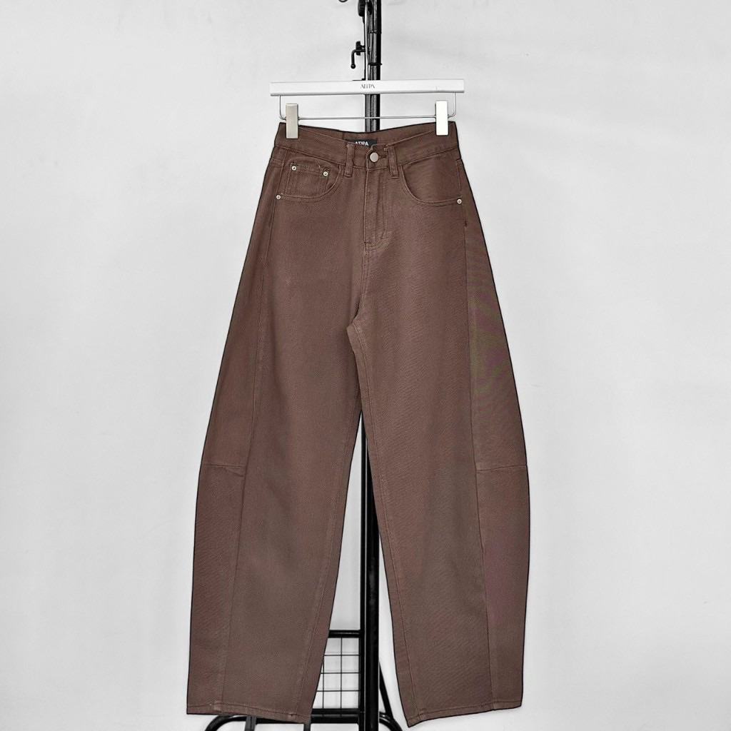 ส่งต่อ Atipashop - DAGGER BARREL JEANS กางเกงยีนส์ ขายาว ทรงบาร์เรล ไซด์ s