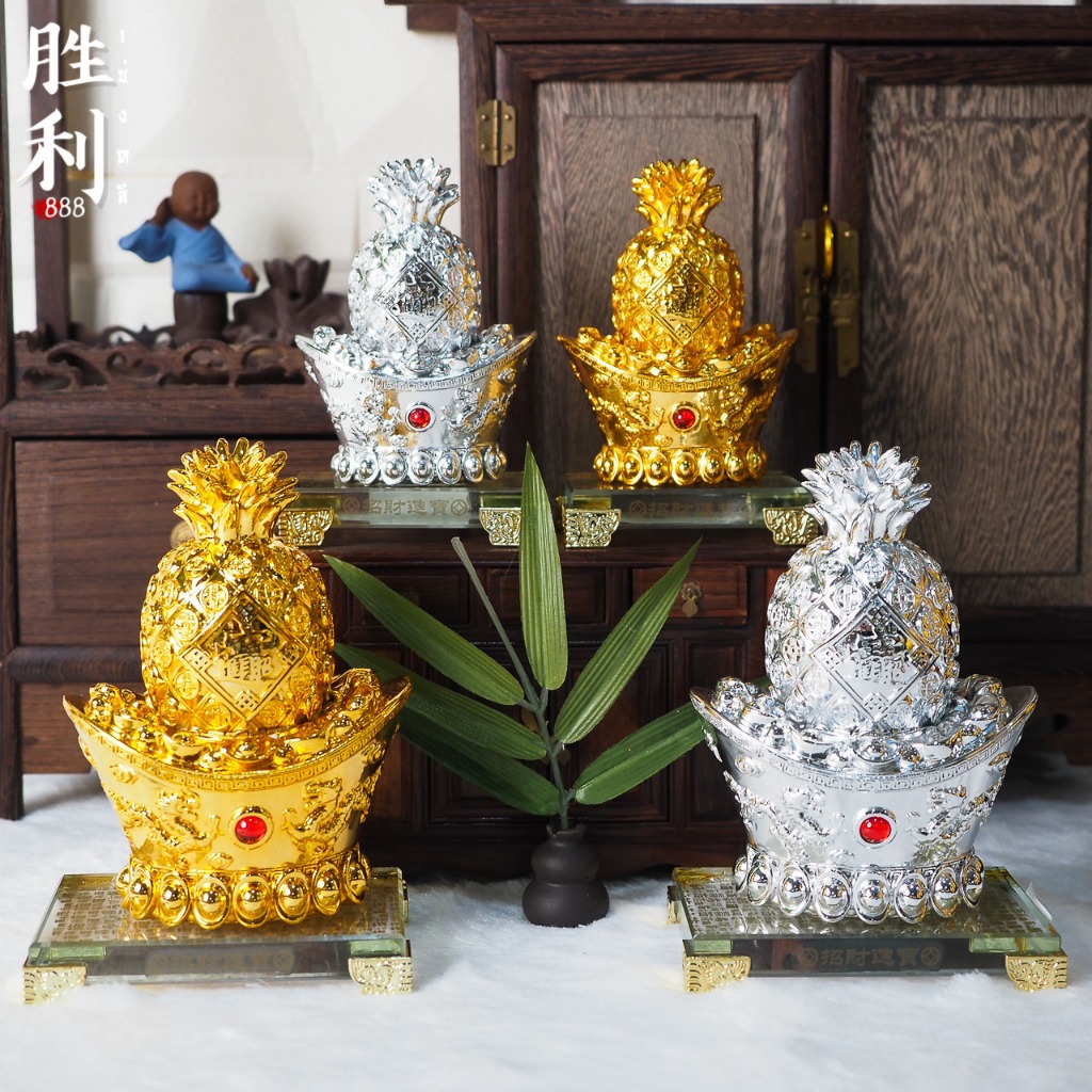 (นำพาโชคลาภ) สัปปะรด สีทอง และสีเงินคู่ ใบเขียว งานเรซิ่น พร้อมฐานเหลี่ยม ขนาด 5/6/7/8 นิ้ว ตั้งเสริมฮ้วงจุ้ย - รูปที่ 4