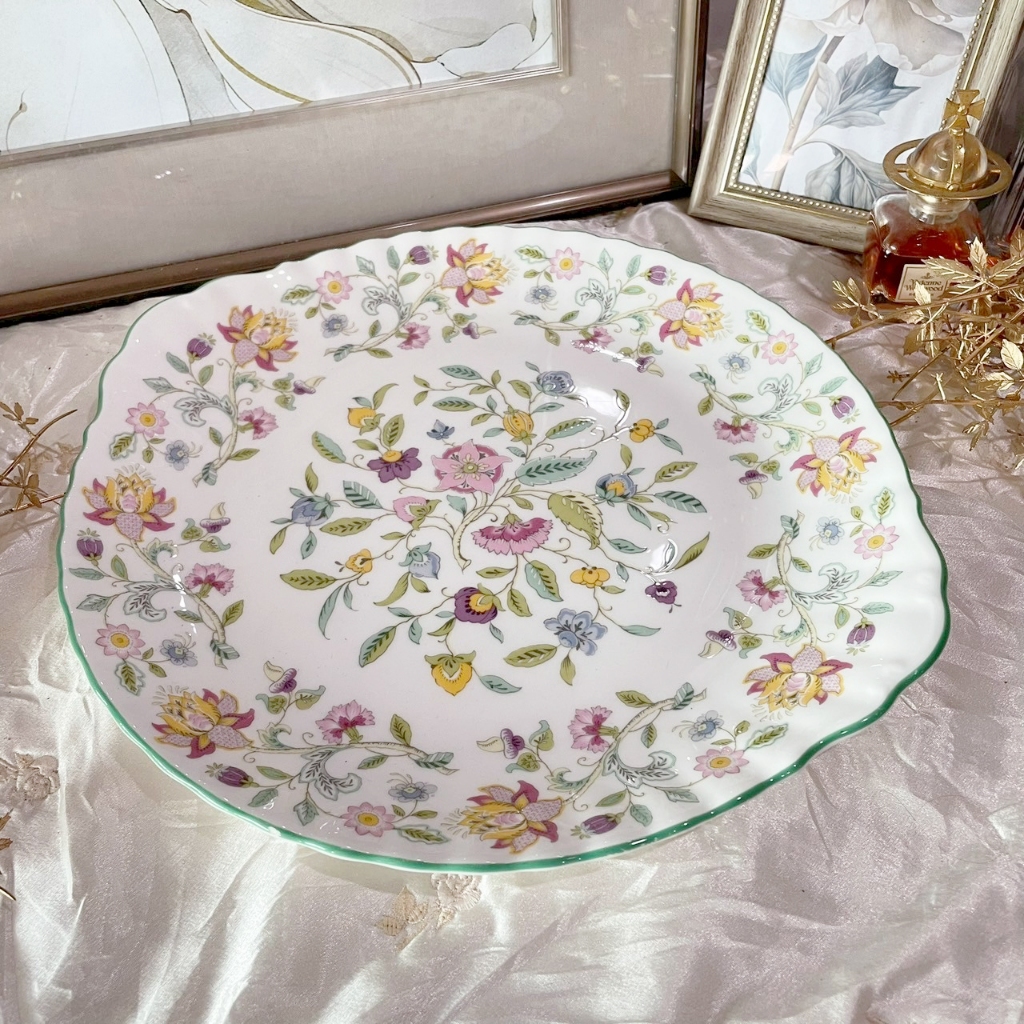 จานเค้ก Haddon Hall Blue Minton ลายสวย คลาสสิก ขนาดMinton Bone China made in England  ขนาด W 29 cm L