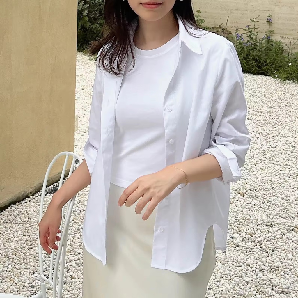 Reset - Basique White Striped Shirt เสื้อเชิ้ตสีขาว เชิ้ตลายทาง ผ้าทอลาย สวยคลาสสิค