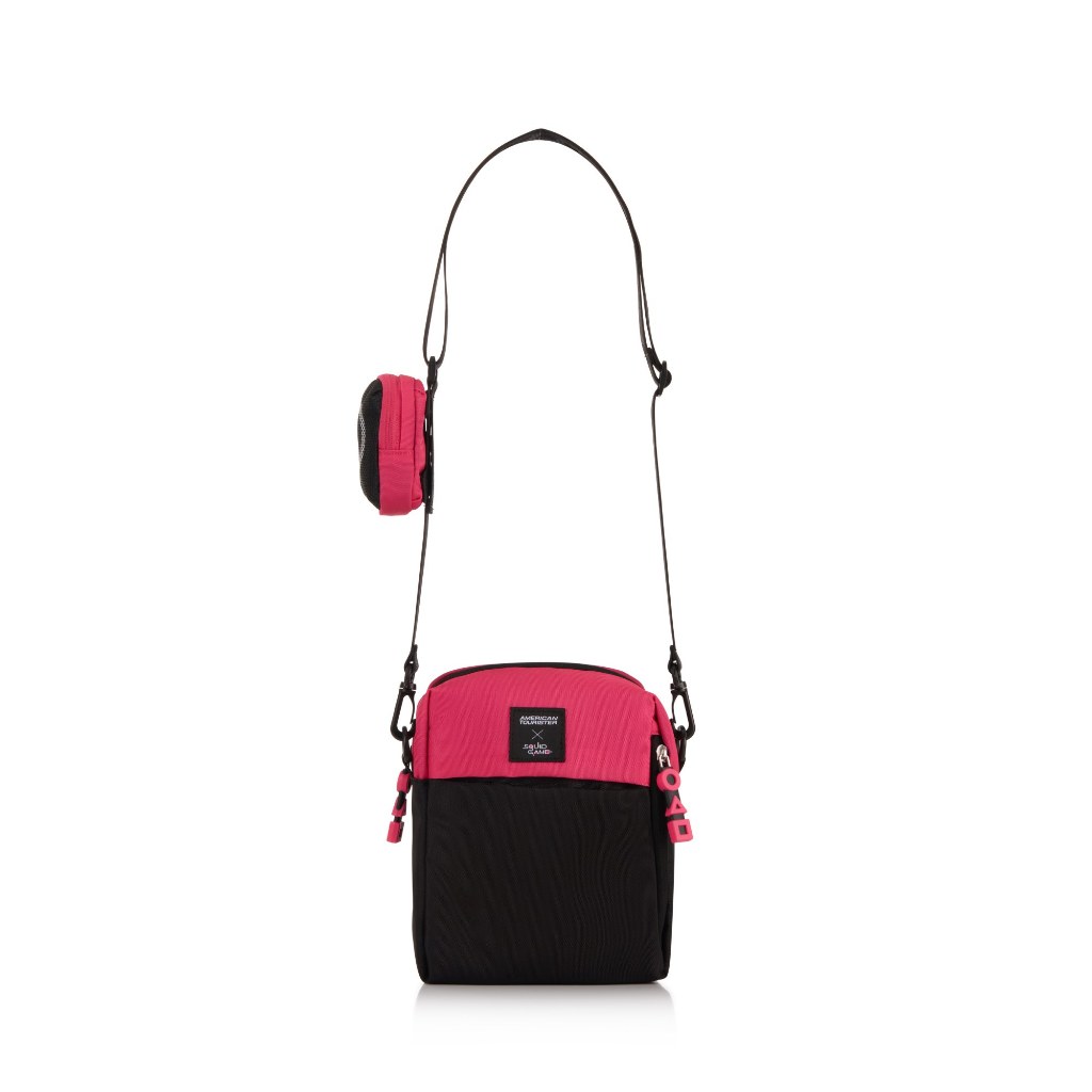AMERICAN TOURISTER กระเป๋าสะพายข้าง รุ่น ATx SQUID GAME Crossbody Bag
