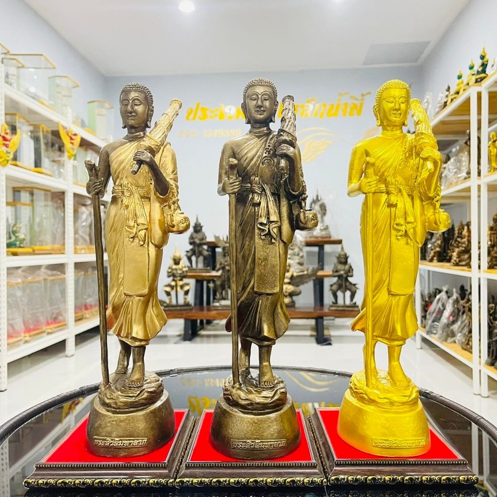 พระสีวลี รุ่นมหาลาภ     ขนาด : ฐาน 4 นิ้ว สูง 14.5 นิ้ว แถมฟรีฐานรอง