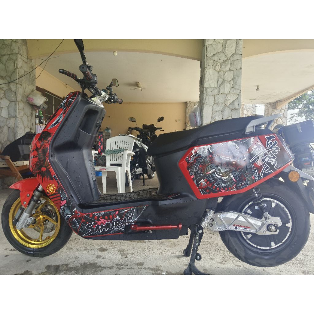 รถมอไซค์ไฟฟ้า LION SKS Z2