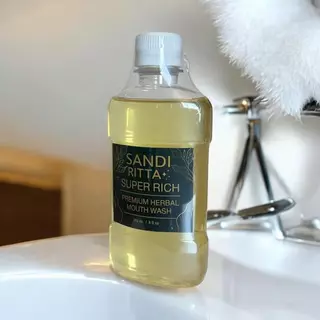 น้ำยาบ้วนปากแซนดี้ฤทธาสูตรใบฝรั่งขนาด250ml. ลดกลิ่นปากช่วยให้ลมหายใจหอมสดชื่นแนะนำนํ้ายาบ้วนปากตอบโจทย๋ทุกปัญหาในช่องปาก