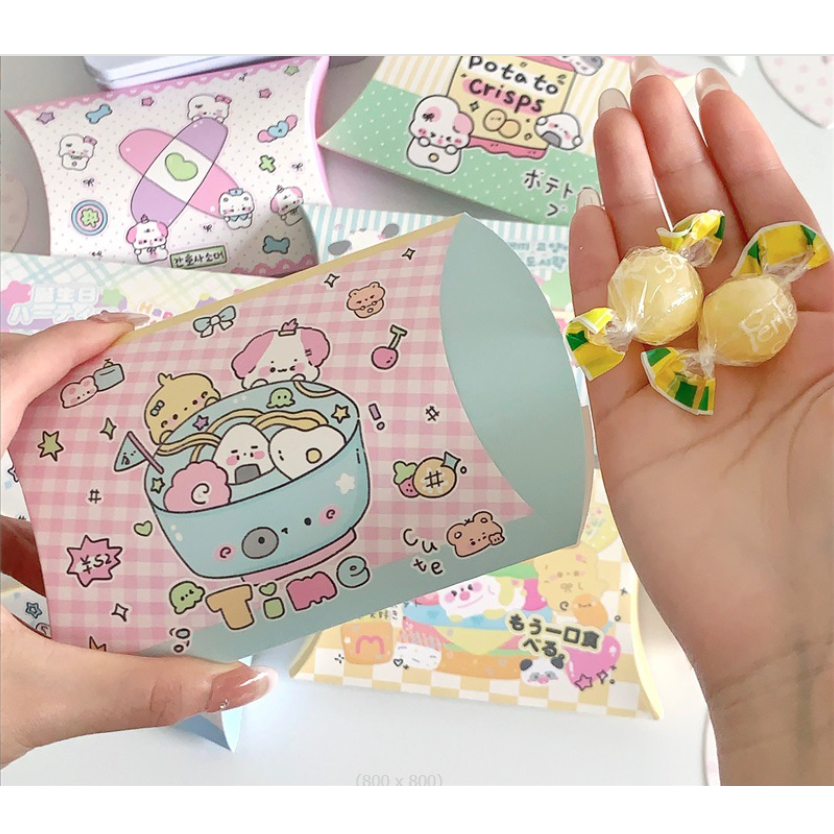 GIFT กล่องของขวัญ ลายการ์ตูน น่ารัก ใส่ลูกอม ขนม ทรงหมอน สีพาสเทล สวยๆ