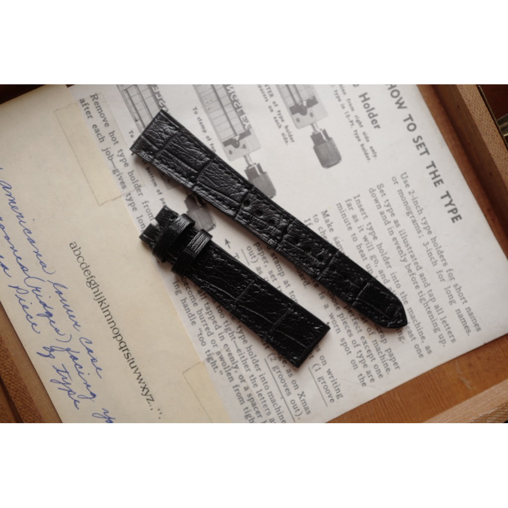 สายนาฬิกาหนังจระเข้(crocodilestrap)