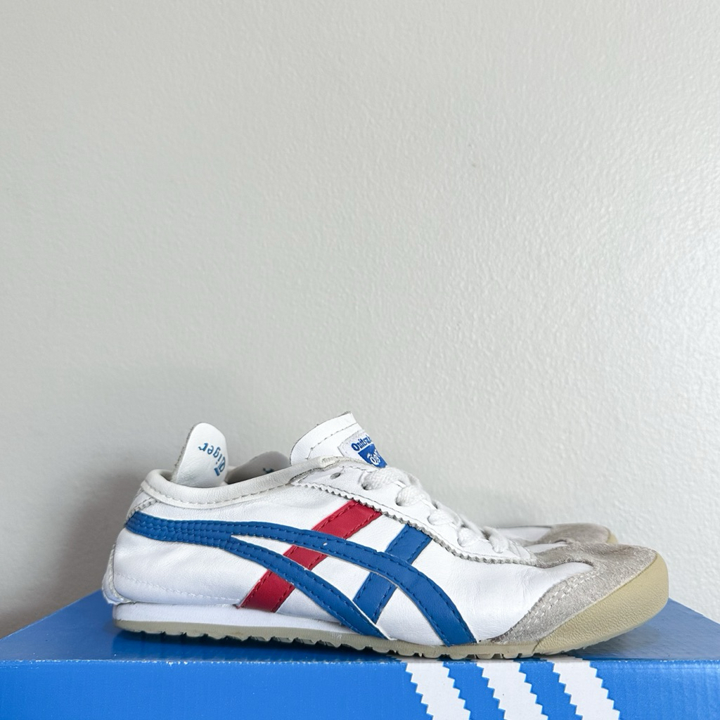 Onitsuka tiger 37/23 มือสอง