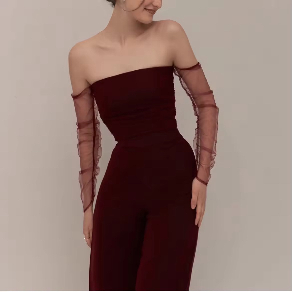 Larobe8 - Sarah Top (สีแดงเลือดหมู) (มือ 2 ไม่เคยใส่) xs ขาย 800 บาท
