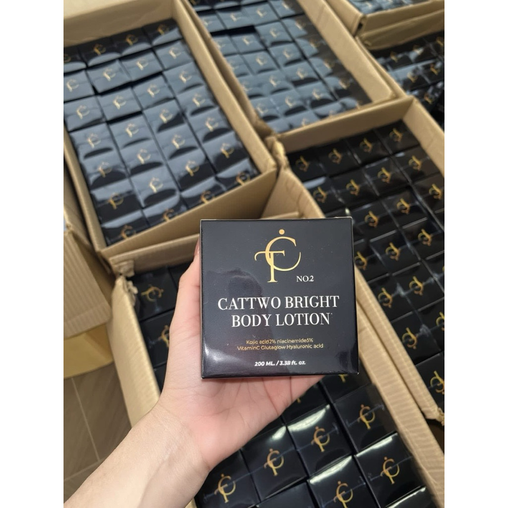 {ตะกล้าตัวแทนบริษัท} แคททูกล่องดำ CATTWO BRIGHT BODY LOTION 200ml Kojic