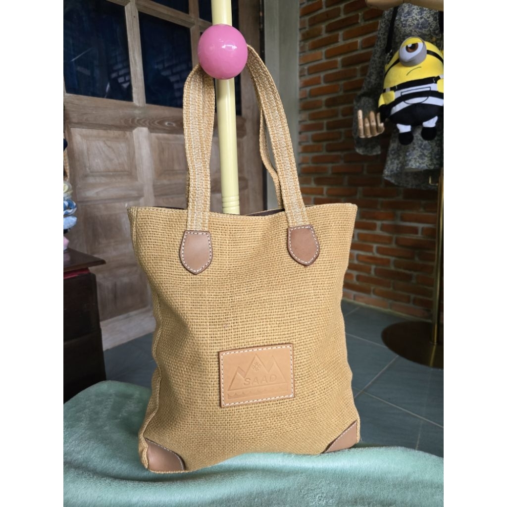 กระเป๋าสาน SAAD มือสอง
