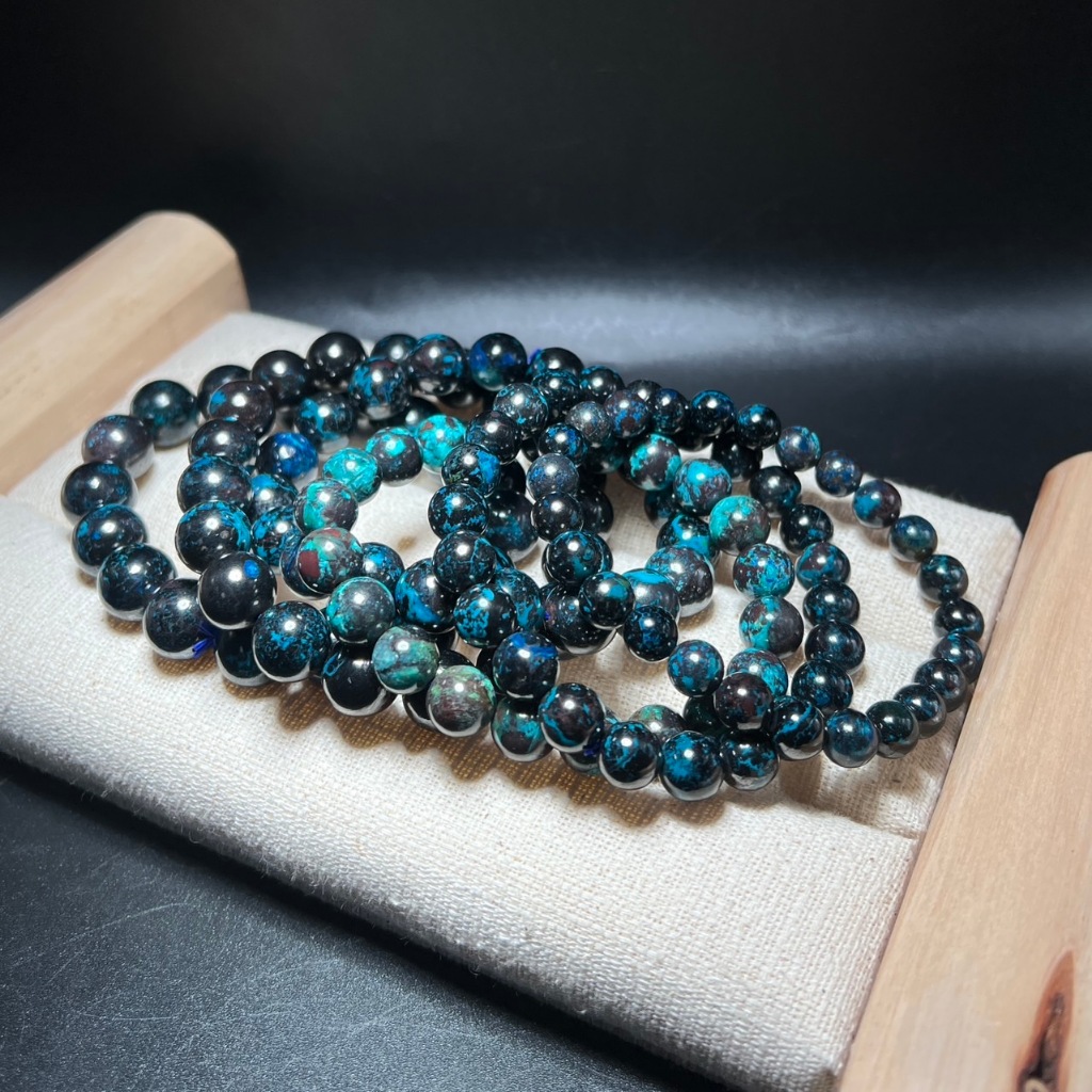 กำไลข้อมือ หินคริสโซโคลา ติดแร่เฮมาไทต์(Chrysocolla Hematite