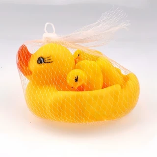 🐤เป็ดอาบน้ำ เป็ดยางลอยน้ำ บีบมีเสียงปิ๊ปๆ ของเล่นอ่างอาบน้ำ 1 set 4ตัว