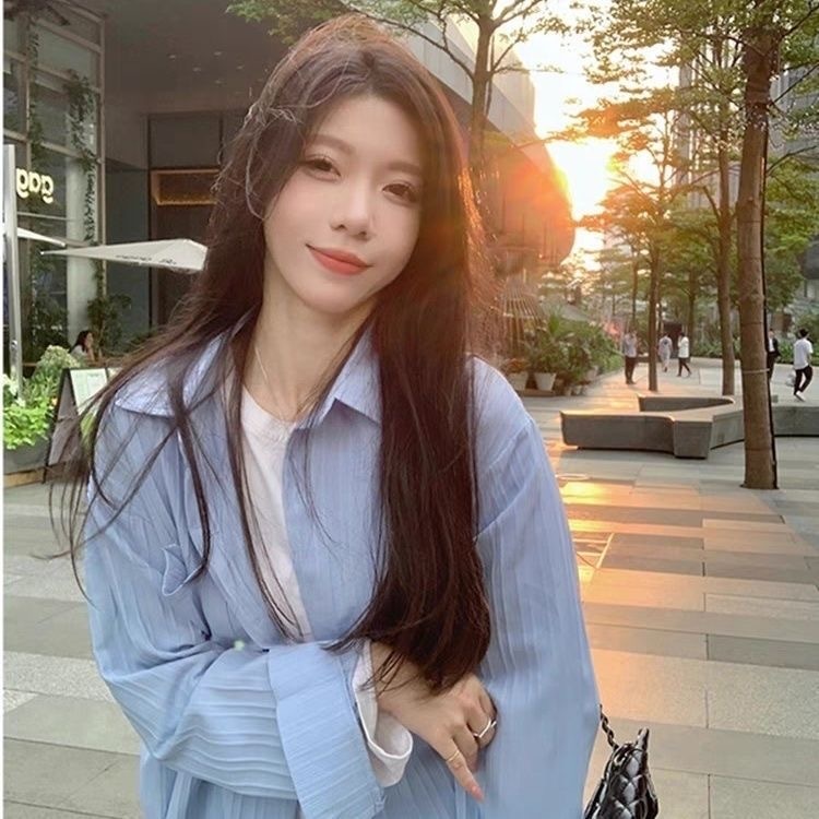 [Sheing office]🌟พร้อมส่ง🌟เสื้อเชิ้ตผู้หญิงแขนยาว สีพื้น เรียบง่าย อเนกประสงค์ สวมใส่ไปทำงาน กระเป๋าหน้า มีให้เลือกหลายสี