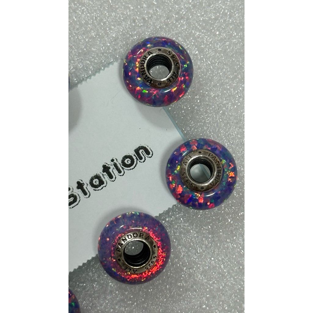 (ของแท้  พร้อมส่ง) Pandora Opalescent Purple Murano Charm แพนโดร่ามูราโน่โอปอลม่วง ของแท้ มือหนึ่ง ทุกชิ้น